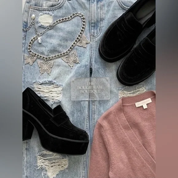 The Bougie Babe Boutique’s About Us & Store Policies - Picture 3 of 3